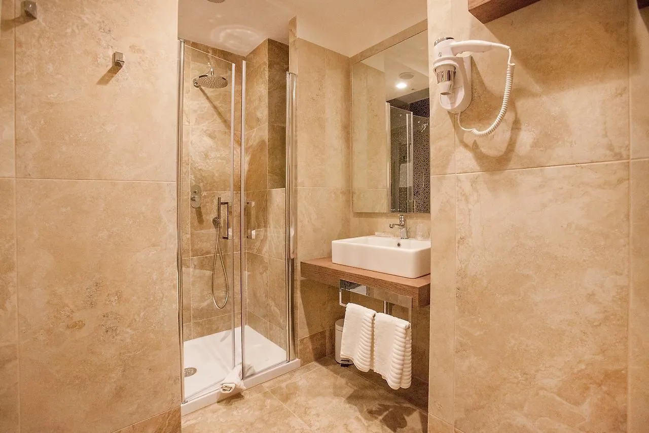 B&B Dimora San Felice Naples 3*,