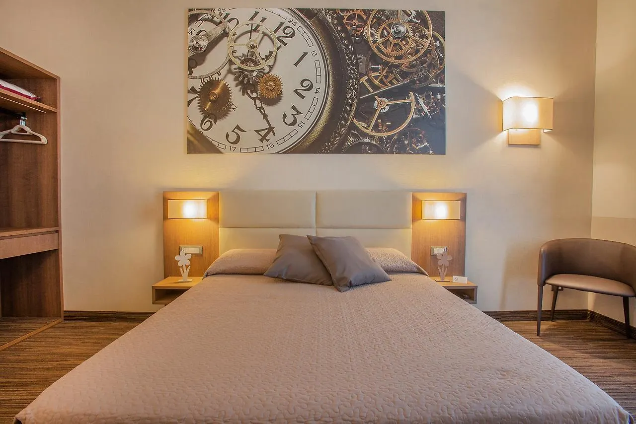 B&B Dimora San Felice Naples Italy