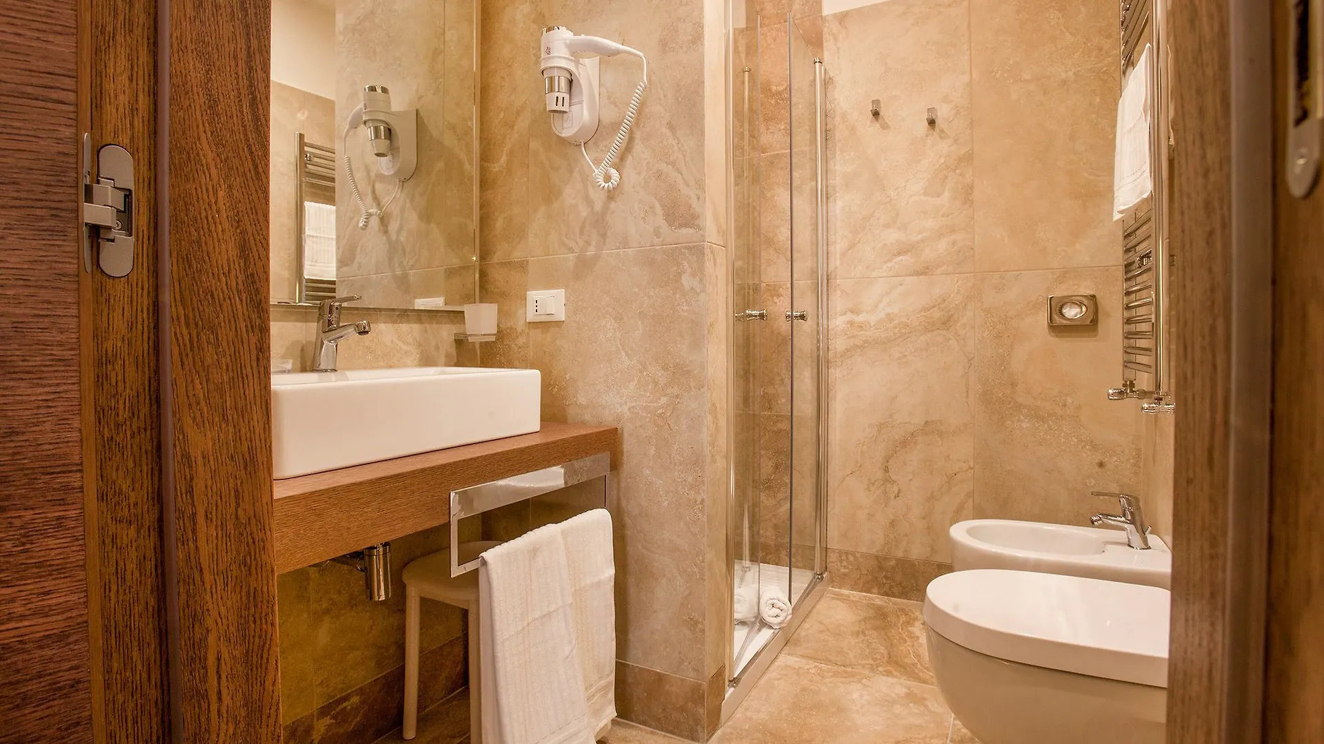 B&B Dimora San Felice Naples 3*,  Italy