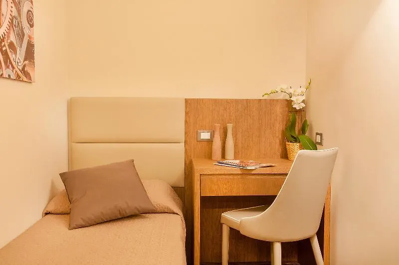 B&B Dimora San Felice Naples 3*,